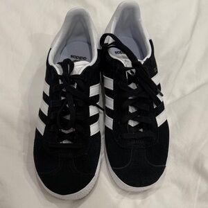 Adidas Kids Gazelle - size US 3.5 Classic Black suede with White